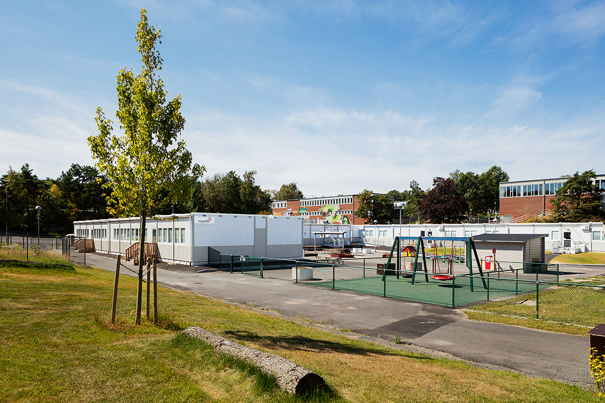 Paviljong Smaragdgatans fsk i Västra Frölunda, moduler med lekplats och gröntområde