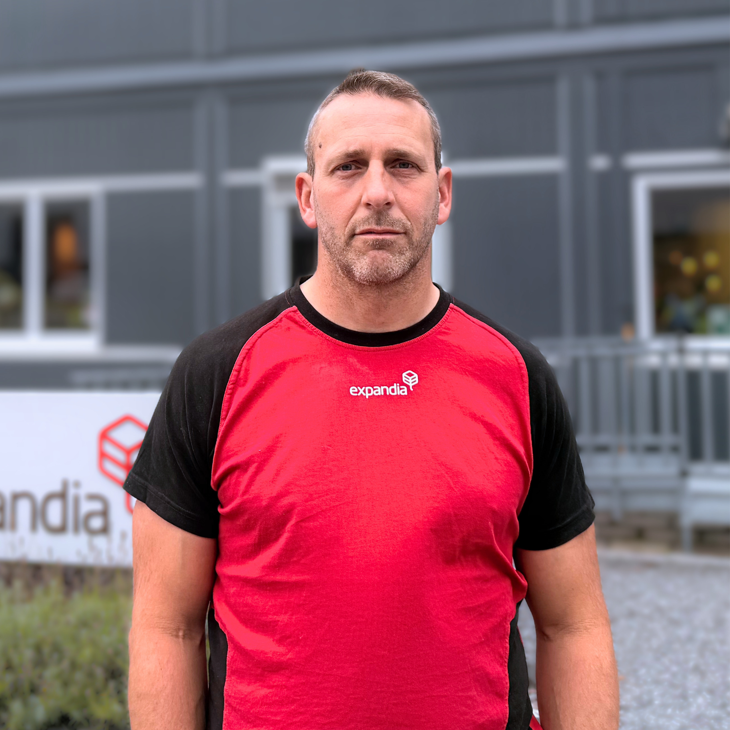 Mikael Eriksson, Snickare, Expandia, Västerås